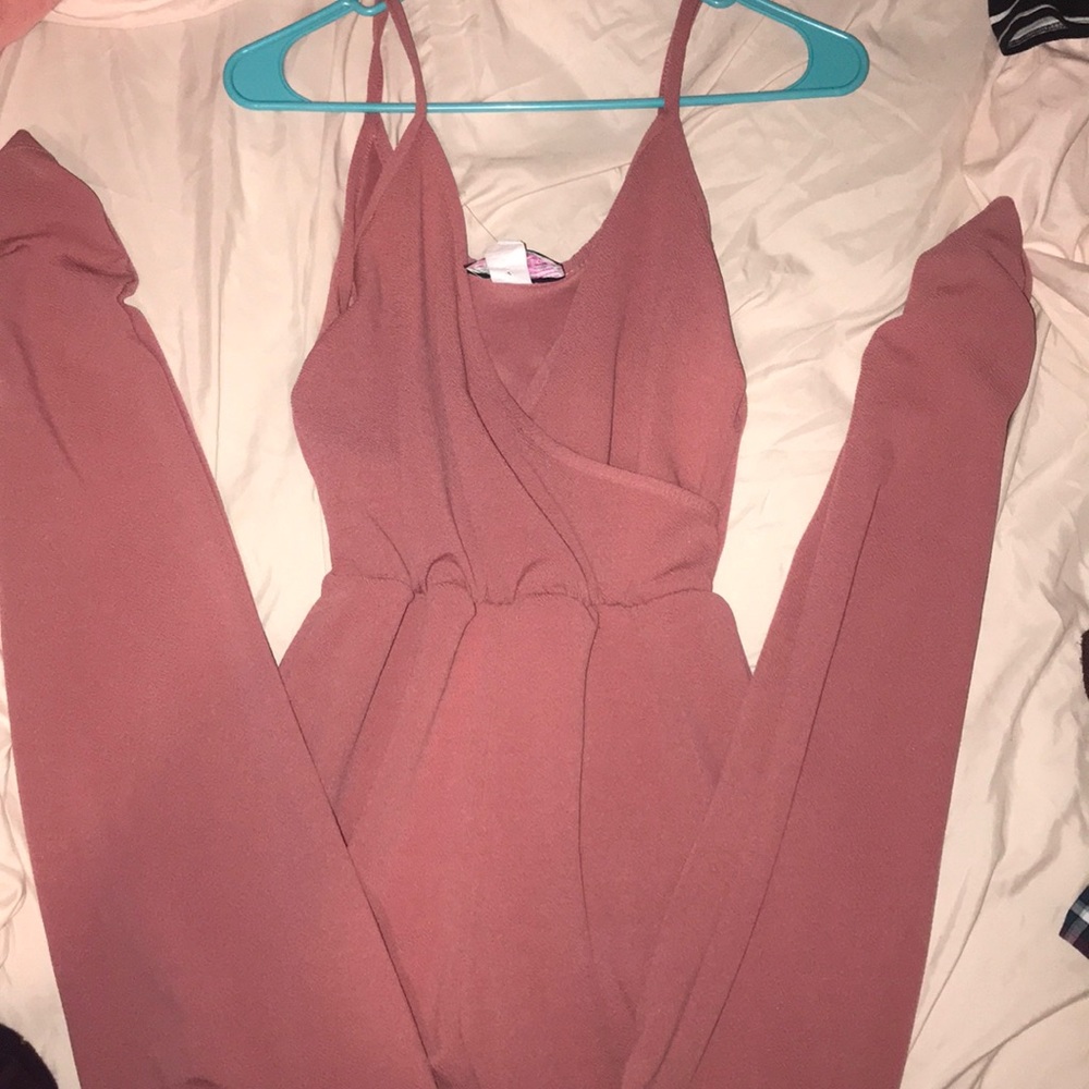 trendy mauve jumpsuit (stretchy)